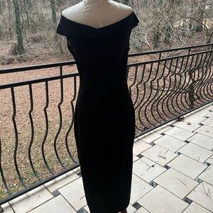 Modern Citizen Off Shoulder Black Maxi Dress